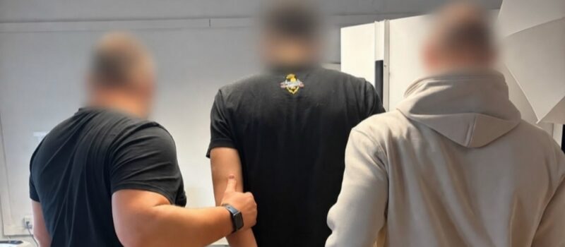 Osiem osób zatrzymanych po zniszczeniu pociągu w Ładzinie. Wśród nich 15- i 16-latek!