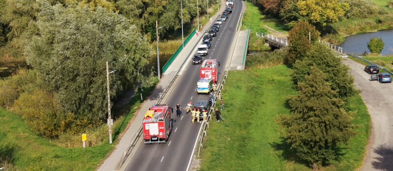 Czołowe zderzenie tuż za Kamieniem Pomorskim!