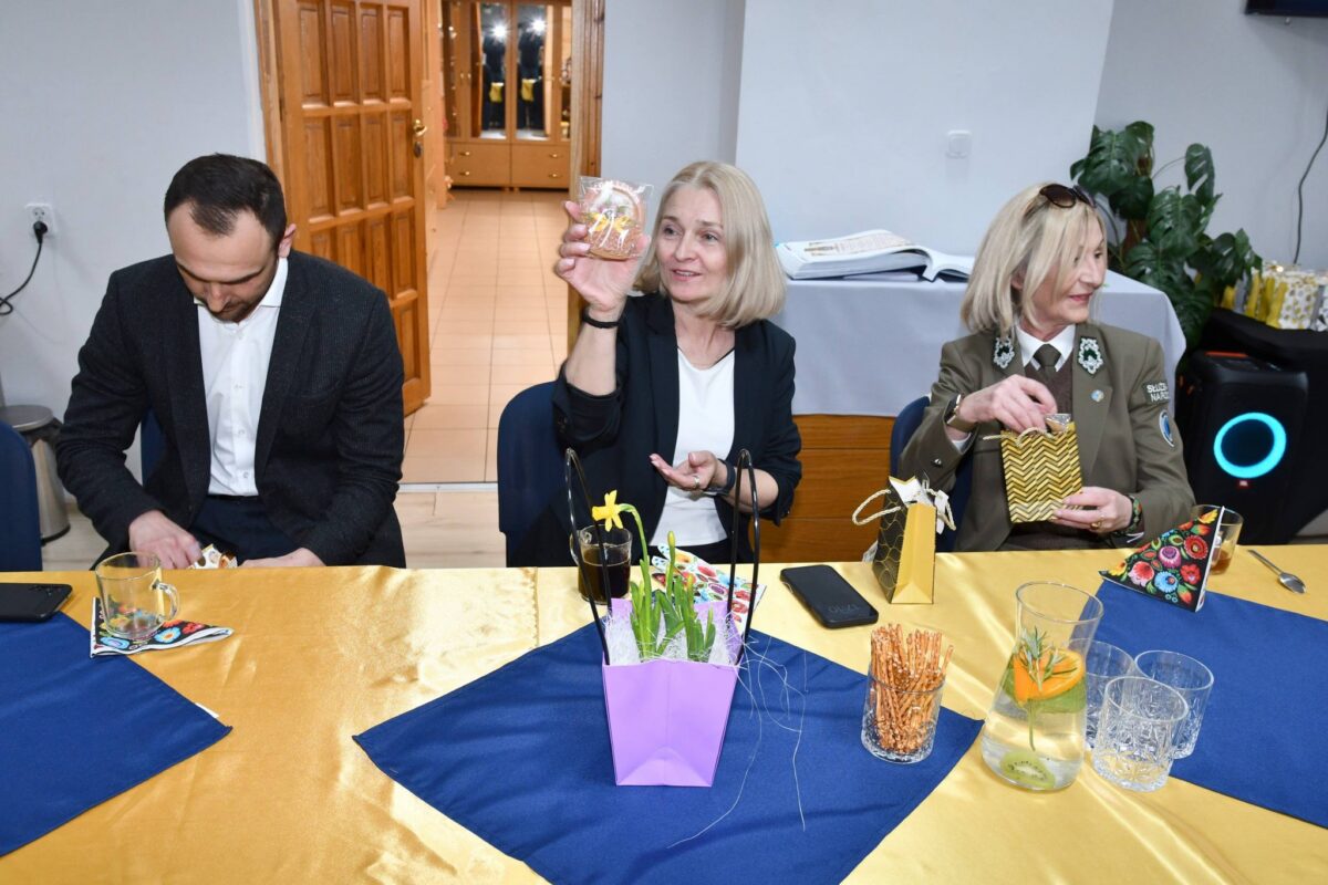 669330060 1535621081898730 4097083500795427676 n