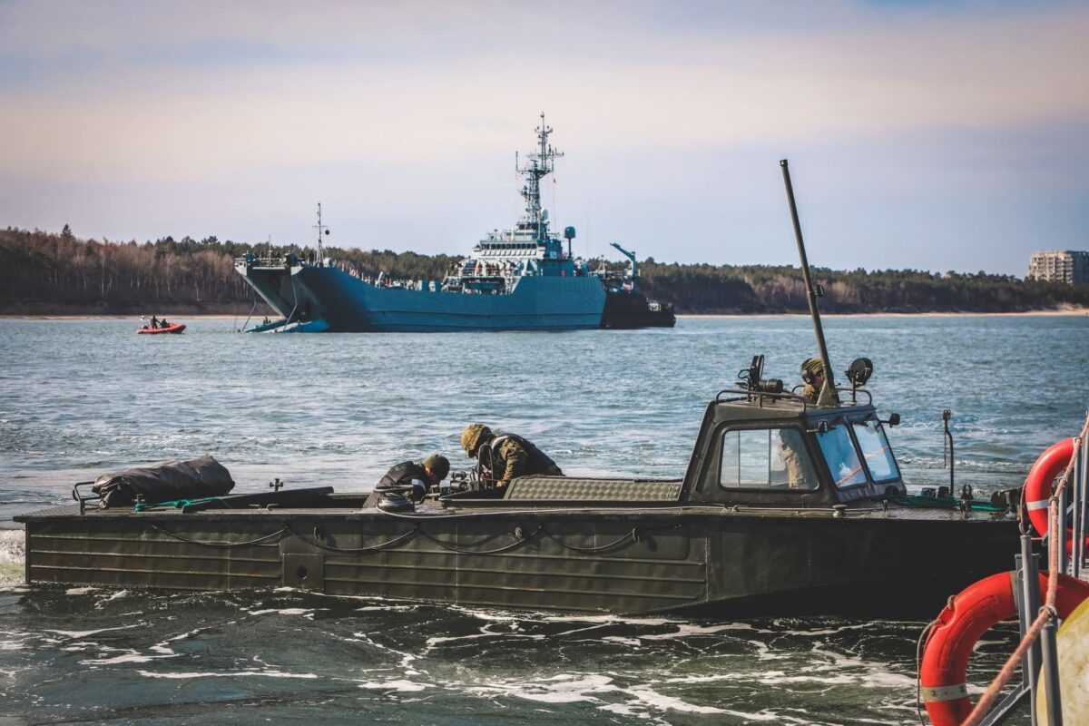 671565083 1355802599905949 4915082171170927306 n